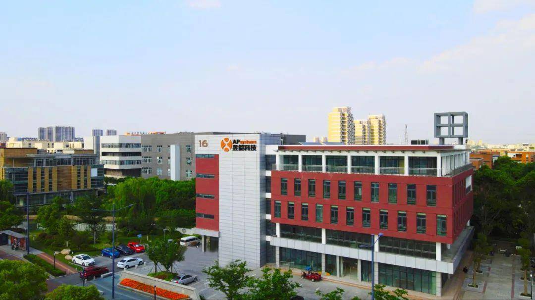 熱烈祝賀邁維動漫與昱能科技股份有限公司成功簽約DS3D逆變器安裝動畫項目制作(圖1) 熱烈祝賀邁維動漫與昱能科技股份有限公司成功簽約DS3D逆變器安裝動畫項目制作(圖1)